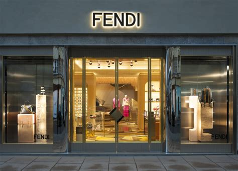 fendi sloane street rome.